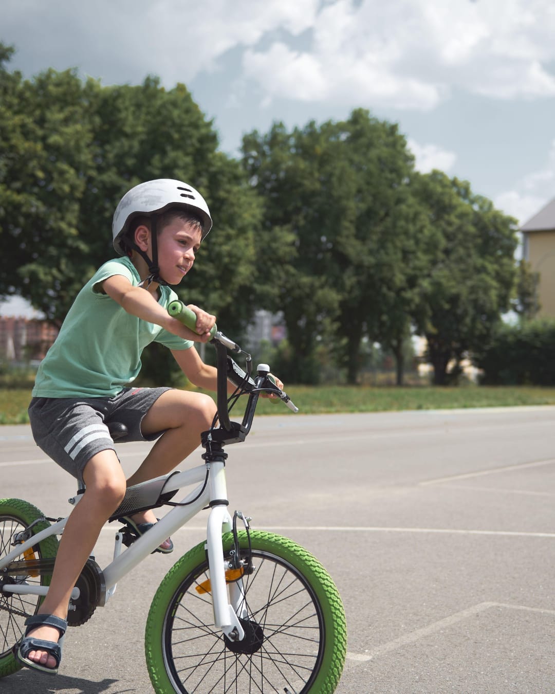 Best Places to Ride Bikes, Scooters & Skate Parks to Visit in Berkshire