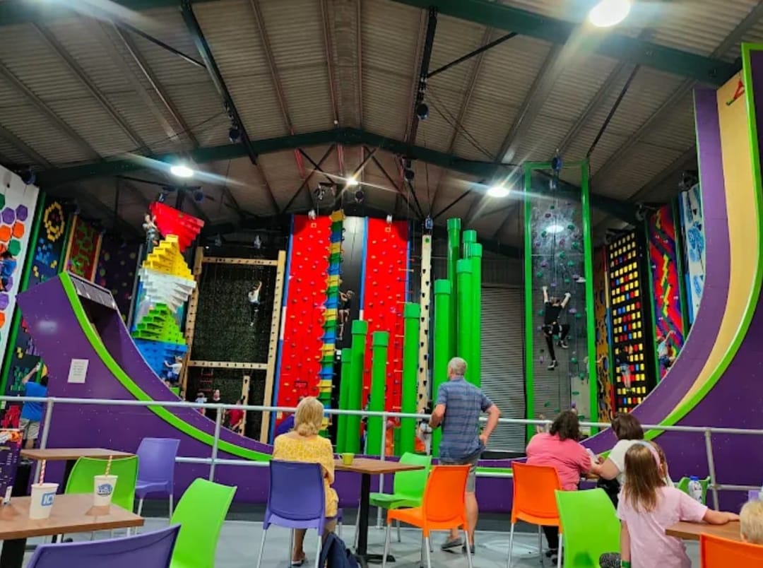Clip 'n Climb & Soft Play Reading - image 2