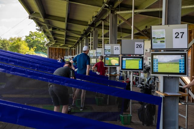 Toptracer Driving Range